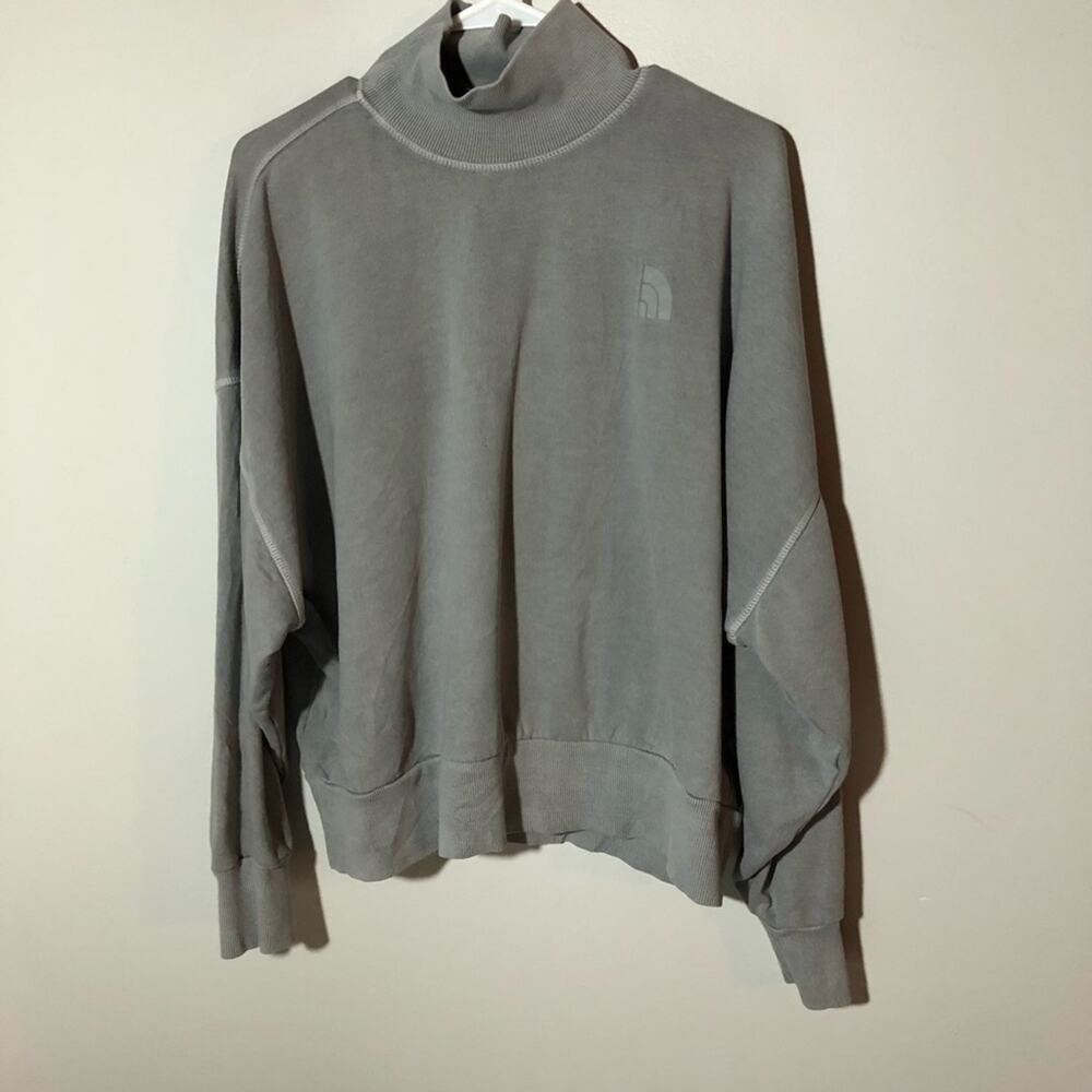 North face grey mock neck dolman long sleeve pullover sweatshirt Womens L cozy